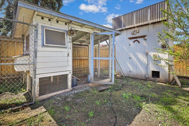 8403 E Broadway Ave, Spokane Valley, WA 99212