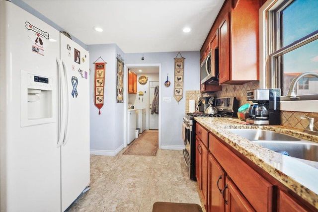 8403 E Broadway Ave, Spokane Valley, WA 99212