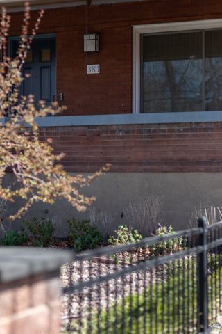 384 E ST, Salt Lake City, UT 84103