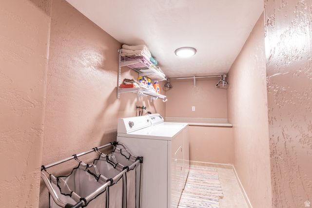 384 E ST, Salt Lake City, UT 84103