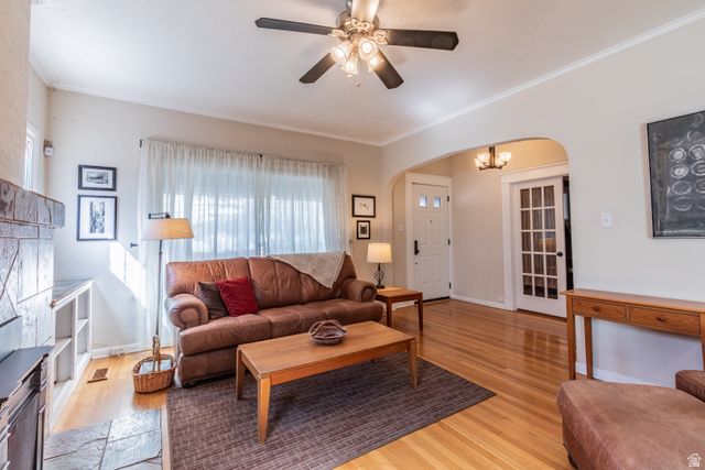 384 E ST, Salt Lake City, UT 84103