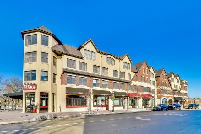 10 E Burlington Street 2C, Riverside, IL 60546