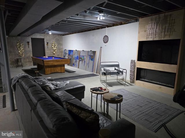 73 MICHIGAN, Reading, PA 19608