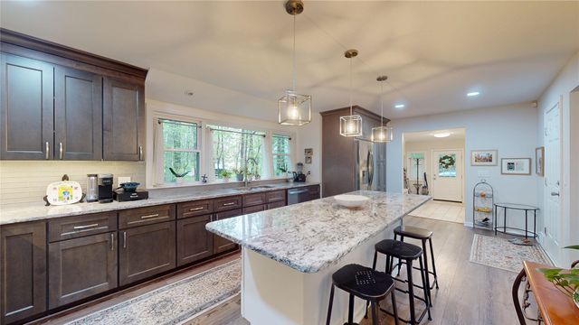 5403 MINTWOOD Court, Erie, PA 16506