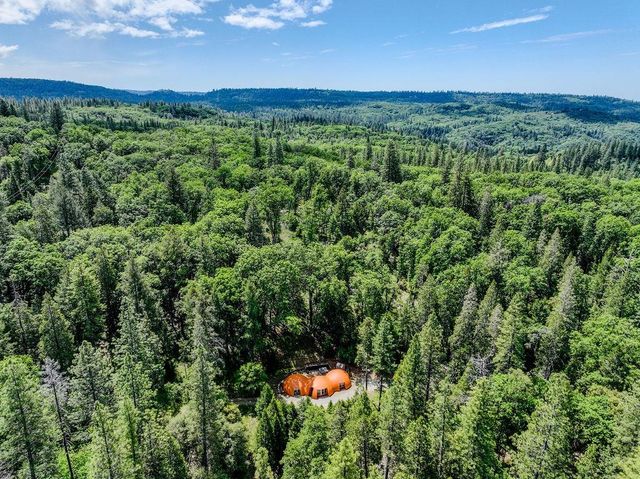 14522 Deerhaven Ln, Nevada City, CA 95959