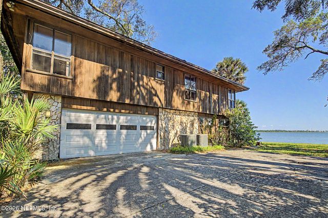 5457 RIVER TRAIL Road N, Jacksonville, FL 32277
