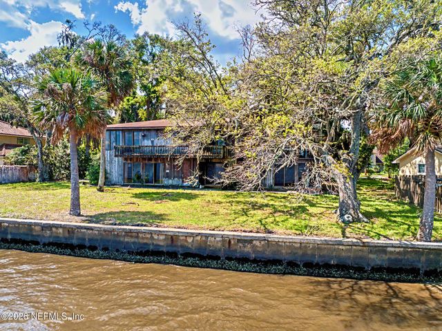 5457 RIVER TRAIL Road N, Jacksonville, FL 32277
