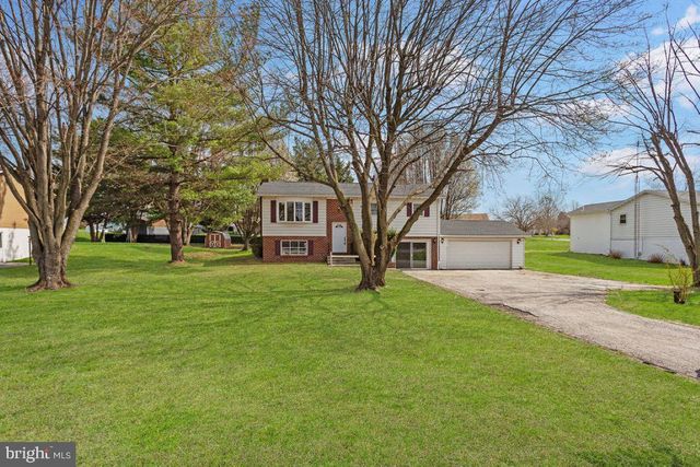 1014 FREDERICK PIKE, Littlestown, PA 17340