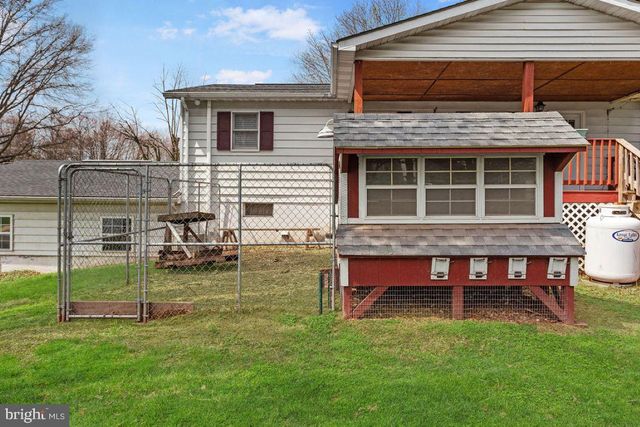 1014 FREDERICK PIKE, Littlestown, PA 17340