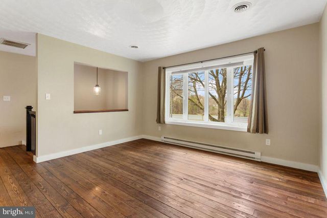 1014 FREDERICK PIKE, Littlestown, PA 17340