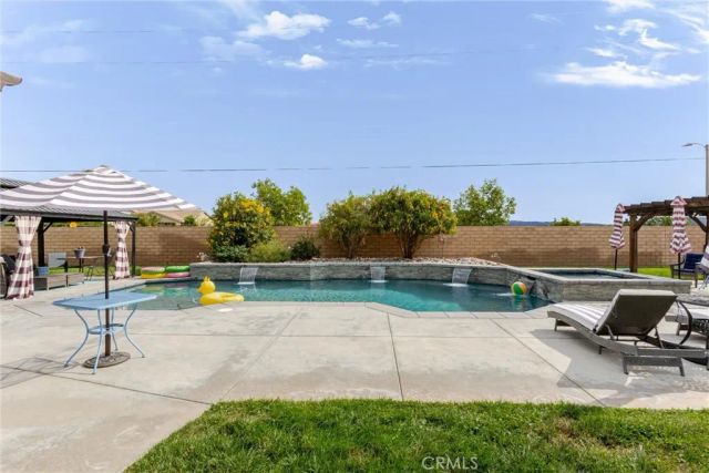 1601 Amie Court, Redlands, CA 92374