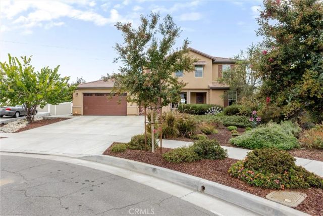 1601 Amie Court, Redlands, CA 92374