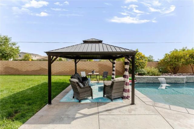 1601 Amie Court, Redlands, CA 92374