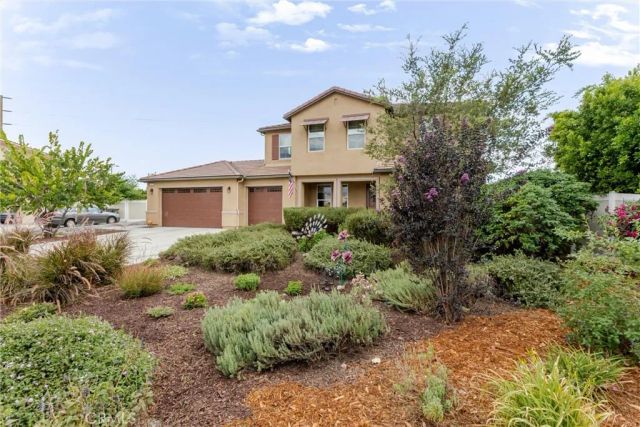 1601 Amie Court, Redlands, CA 92374