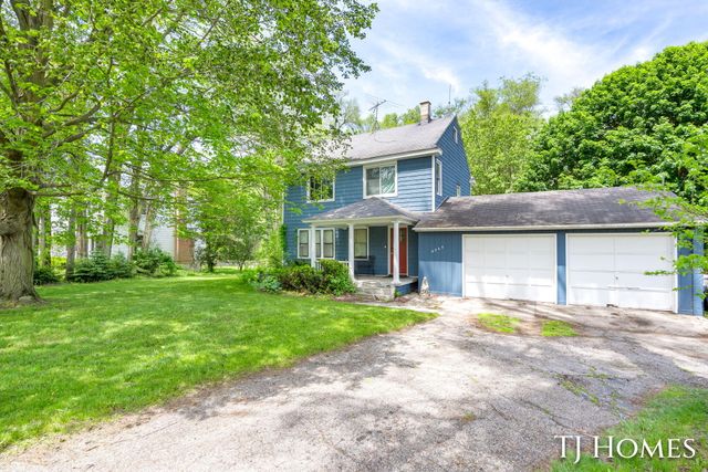 8245 45th Street Se, Cascade Twp, MI 49301