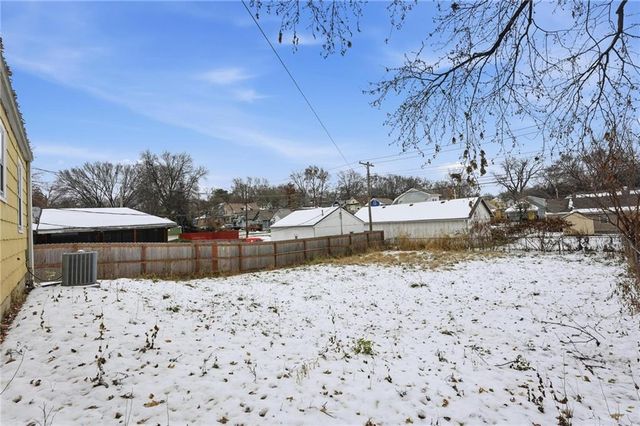 341 N Quincy Avenue, Kansas City, MO 64123