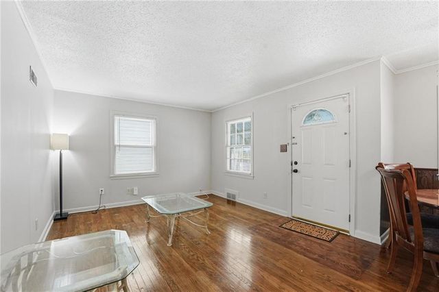 341 N Quincy Avenue, Kansas City, MO 64123