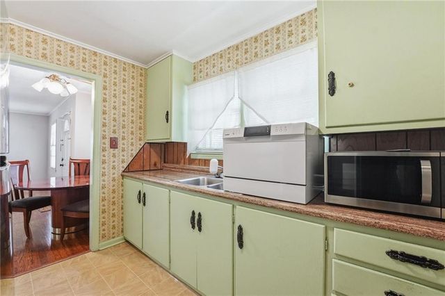 341 N Quincy Avenue, Kansas City, MO 64123