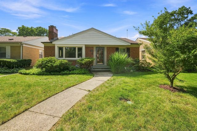8120 Keystone Avenue, Skokie, IL 60076
