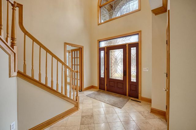 18426 Magenta Bay, Eden Prairie, MN 55347