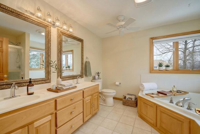 18426 Magenta Bay, Eden Prairie, MN 55347