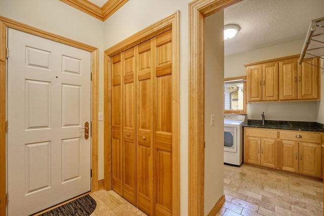 18426 Magenta Bay, Eden Prairie, MN 55347