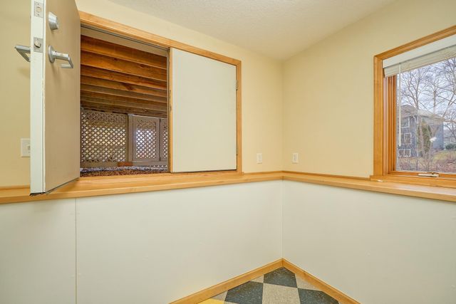 18426 Magenta Bay, Eden Prairie, MN 55347