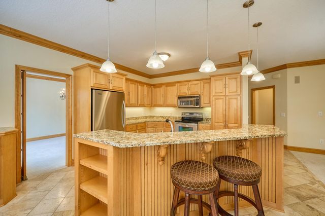 18426 Magenta Bay, Eden Prairie, MN 55347
