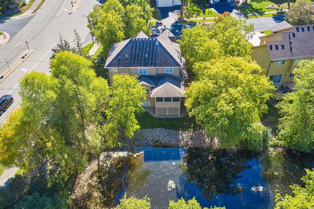 18426 Magenta Bay, Eden Prairie, MN 55347