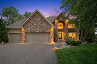 18426 Magenta Bay, Eden Prairie, MN 55347