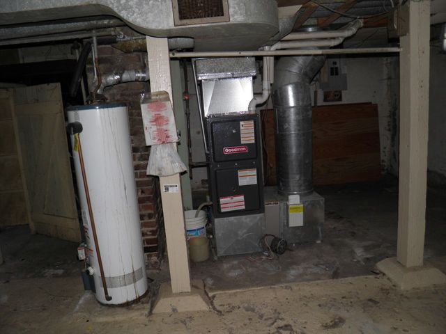 3103 Davenport Avenue, Davenport, IA 52803