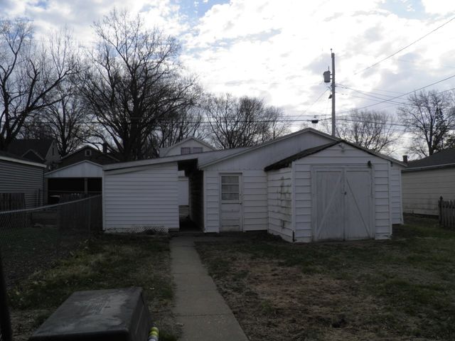 3103 Davenport Avenue, Davenport, IA 52803