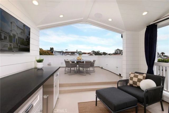 617 Narcissus, Corona Del Mar, CA 92625