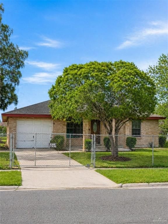 5631 Paso Real Drive, Brownsville, TX 78521
