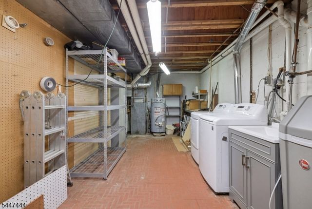109 Lenape Trl, Washington Boro, NJ 07882
