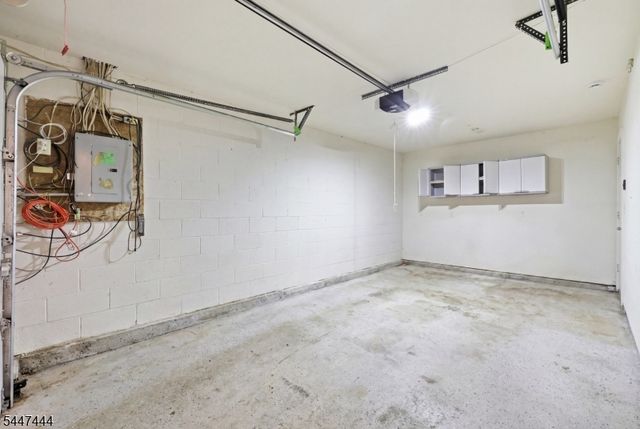 109 Lenape Trl, Washington Boro, NJ 07882