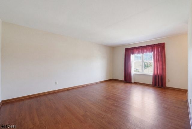 109 Lenape Trl, Washington Boro, NJ 07882