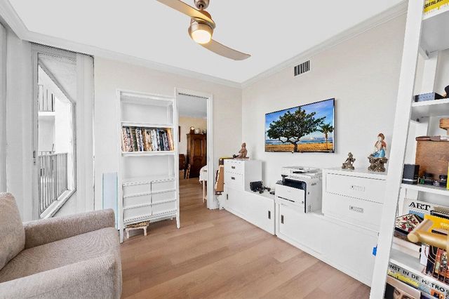 600 Parkview Drive 823, Hallandale Beach, FL 33009