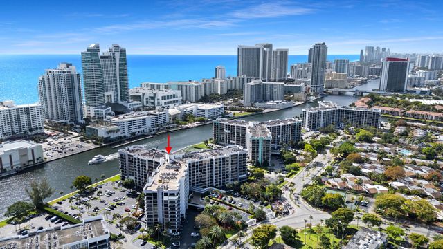 600 Parkview Drive 823, Hallandale Beach, FL 33009