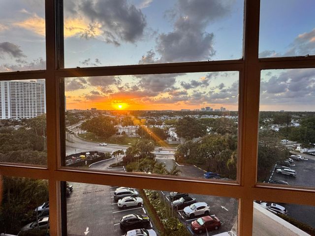 600 Parkview Drive 823, Hallandale Beach, FL 33009