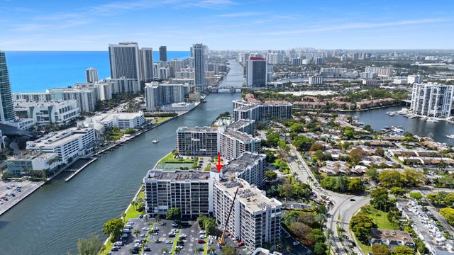 600 Parkview Drive 823, Hallandale Beach, FL 33009