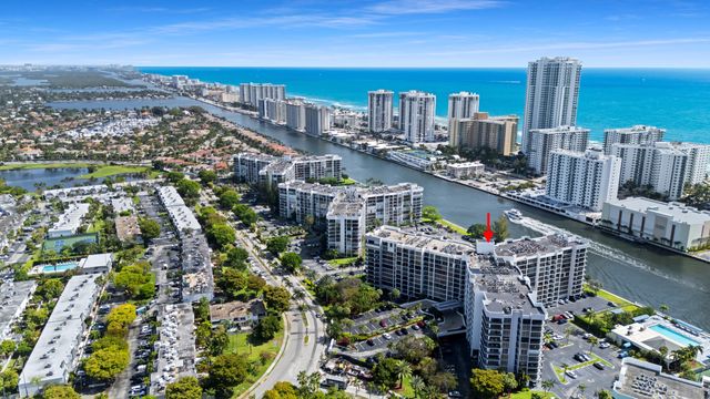 600 Parkview Drive 823, Hallandale Beach, FL 33009