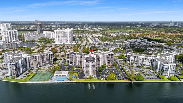 600 Parkview Drive 823, Hallandale Beach, FL 33009