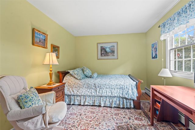 8 Ungava Drive, New City, NY 10956