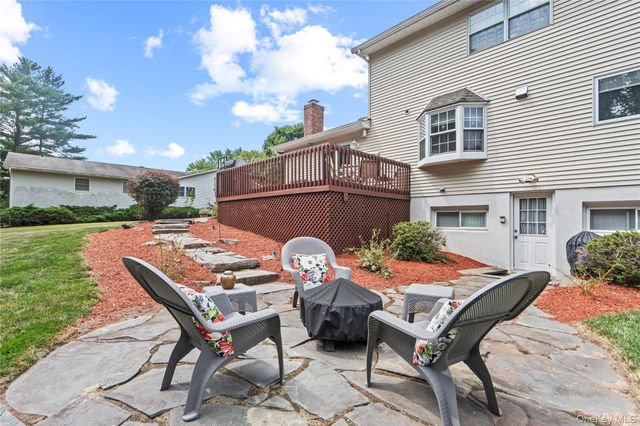8 Ungava Drive, New City, NY 10956