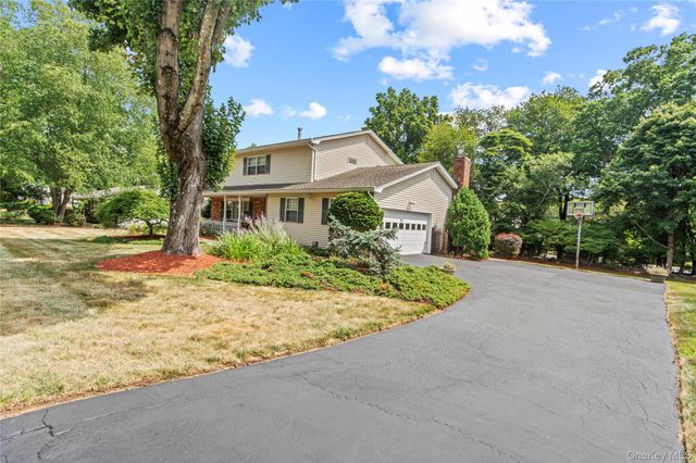 8 Ungava Drive, New City, NY 10956