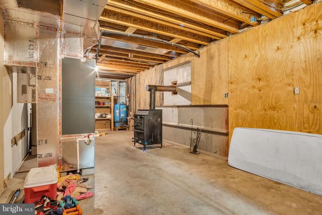 1105 RIDGE RD, Halifax, PA 17032