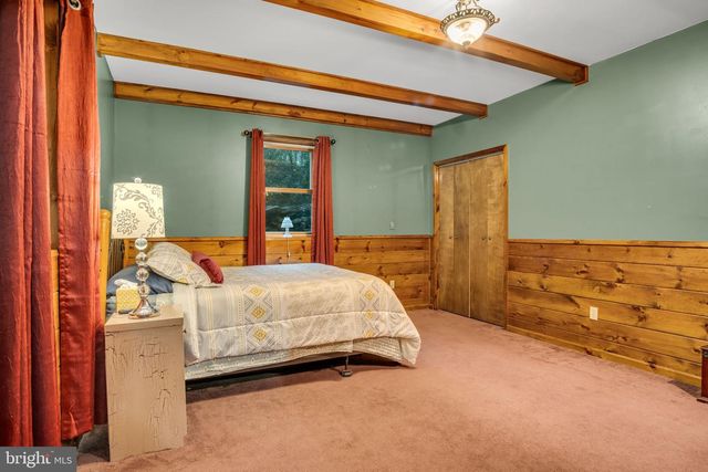 1105 RIDGE RD, Halifax, PA 17032