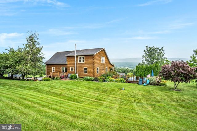 1105 RIDGE RD, Halifax, PA 17032