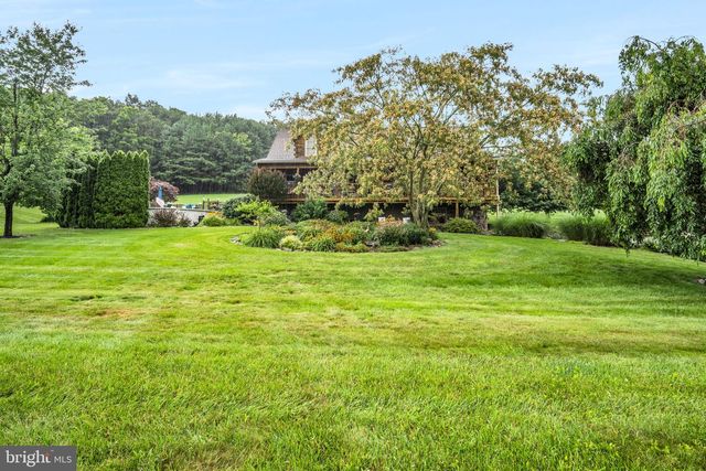 1105 RIDGE RD, Halifax, PA 17032